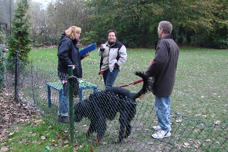 Martina und Connie im Gespr�ch mit Bernhard